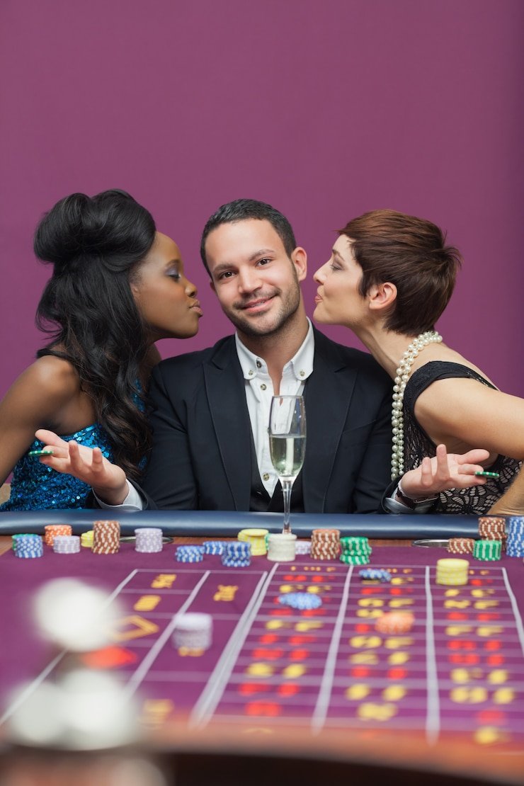 Player decision buttons on lapak Infinite Blackjack: Hit, Stand, Double Down, Split